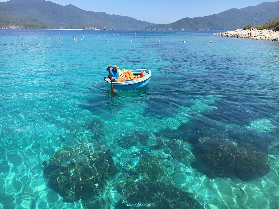 Hướng dẫn du lịch Nha Trang cho người cao tuổi