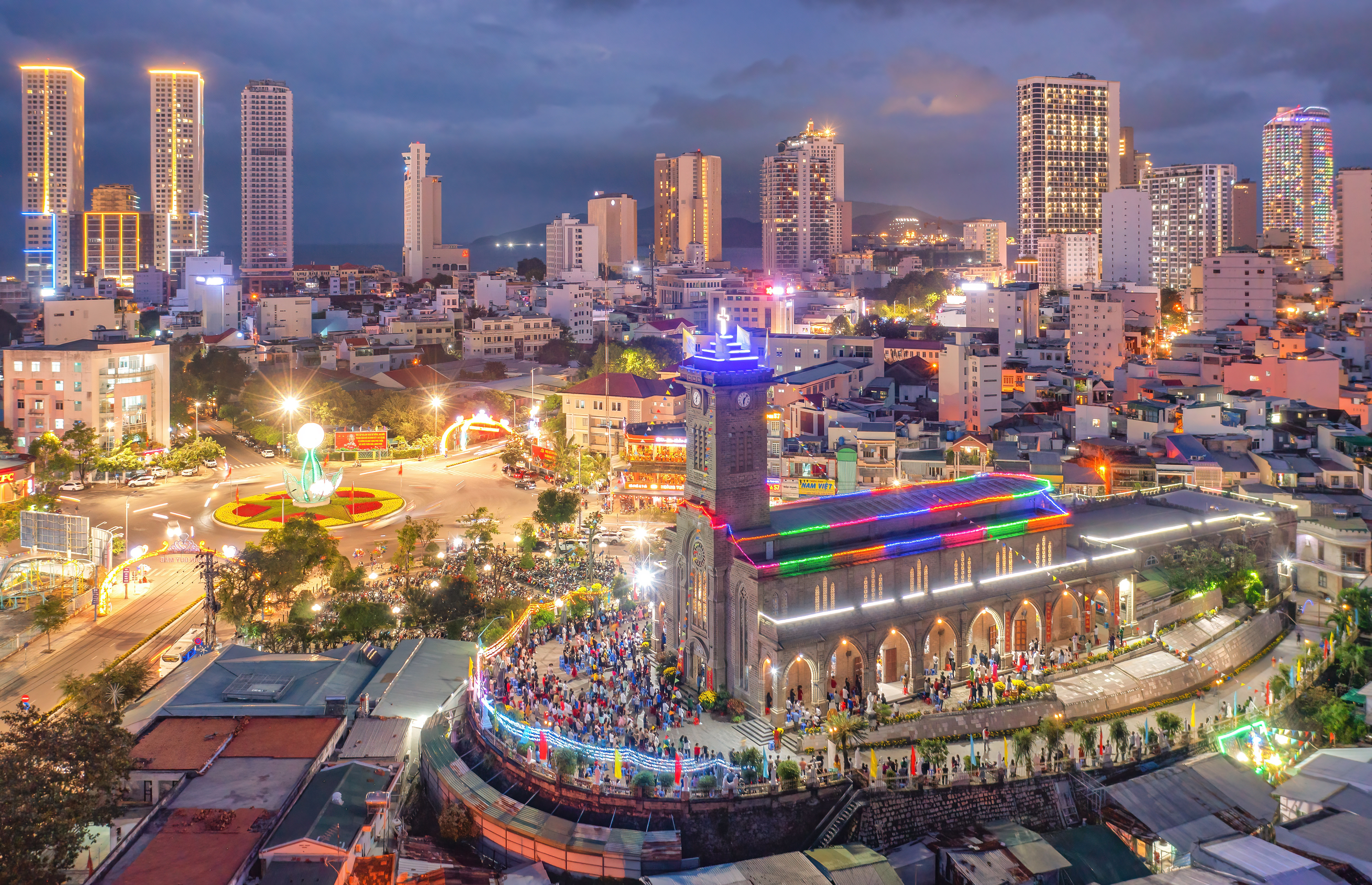 Khám phá Nha Trang về đêm - hoạt động hấp dẫn